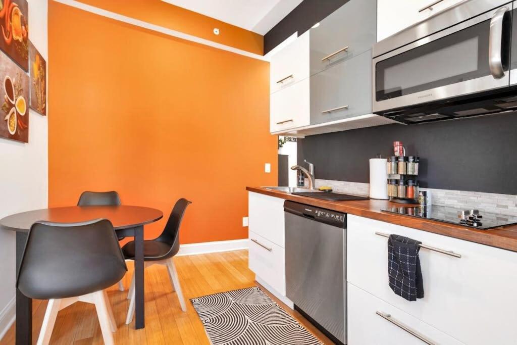 Cozy 1 Bedroom Kitchen Danbury